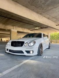 Mercedes 211